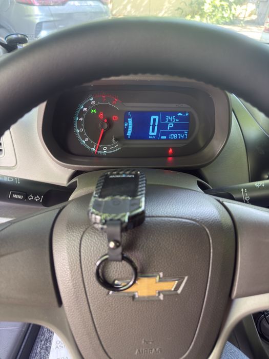 Chevrolet Cobalt avtomat AT 4 full pozitsiya 2020 sotiladi