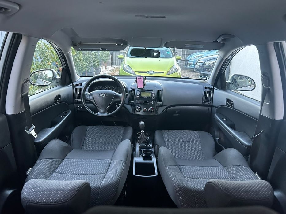 -Hyundai i30 facelift-2012-1.6diesel~90cai~euro5~adusa din germania~