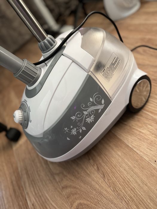 Отпариватель DEXP DEXP HGS-720H серый