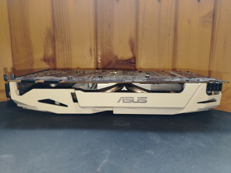 GTX 1070 ASUS Dual oc