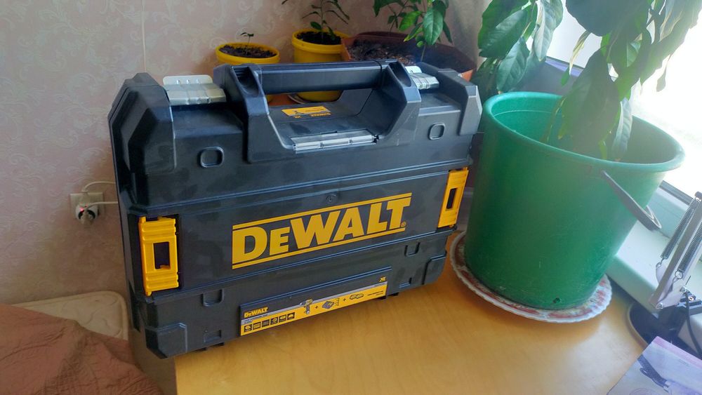 Девольт ящики под шурупаверт