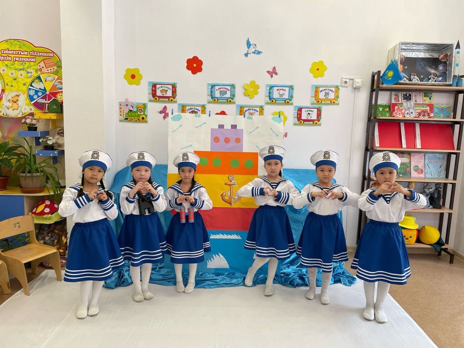 Костюм моряка и морячки