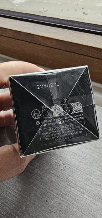 Y  de la YSL , le parfum 2025, original, sigilat