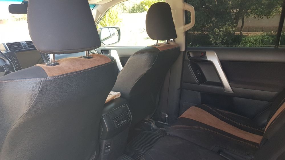 TAYOTA  prado sotiladi