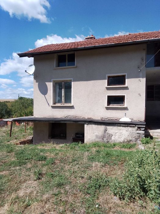 Продажба на къща