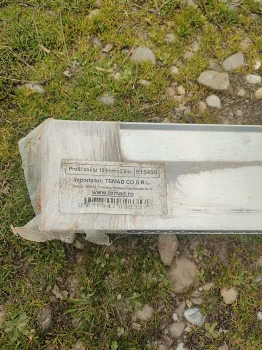 Profil soclu din aluminiu.