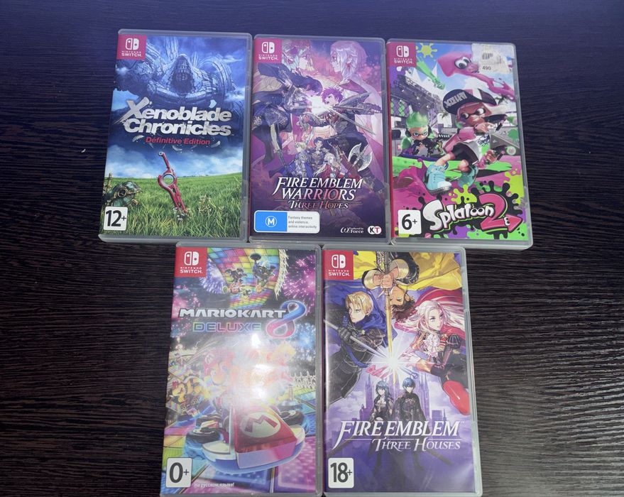 Продается Nintendo switch lite