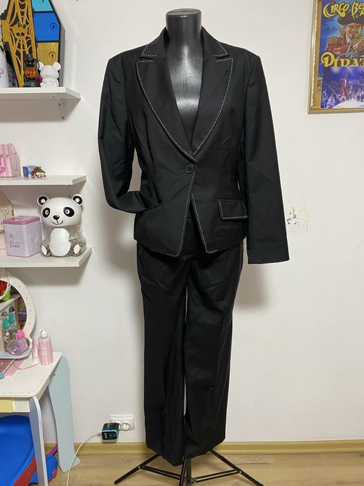 Costum AnnaDavid marimea 40