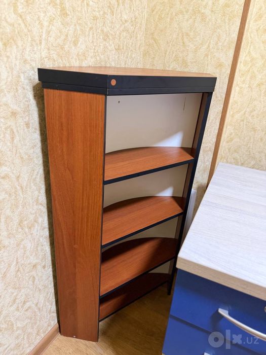 Узкий открытый стеллаж / Полка — 150 000 сум