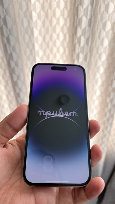 продам iphone 14 pro