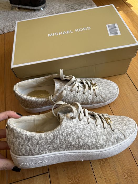Michael Kors  39номер
