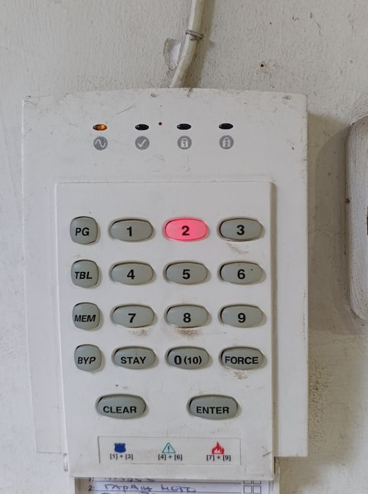 Дава се под наем Гараж / Паркомясто в София, Бъкстон - 17 кв.м за 127.5 € - Снимка #1