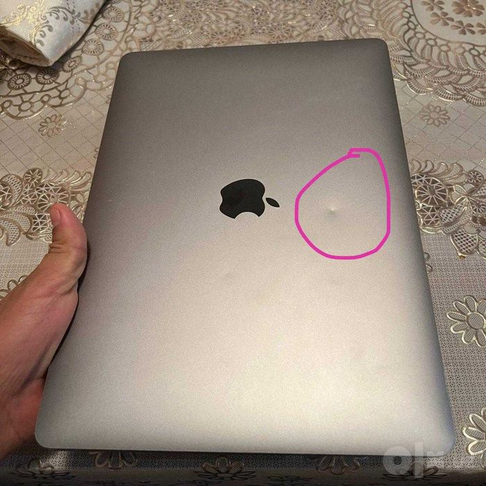 Macbook air  M1 2020