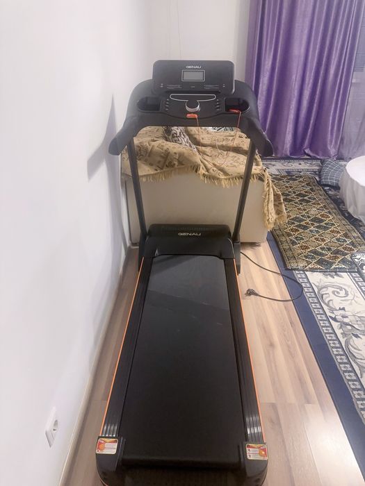 Беговая дорожка.