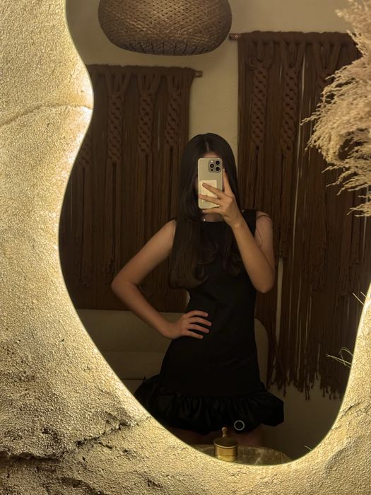 Платье черное кароткое