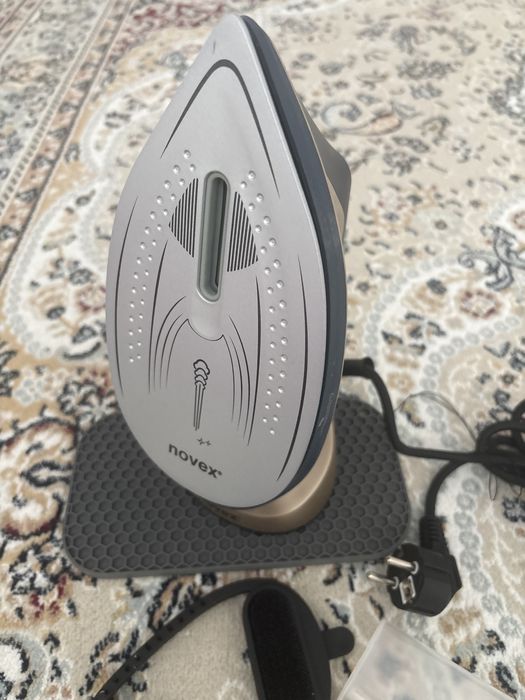 утюг от новекс новый