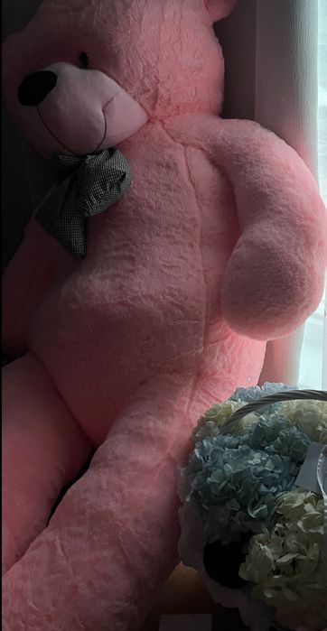 Очень мягкий и красивый плюшевый мишка