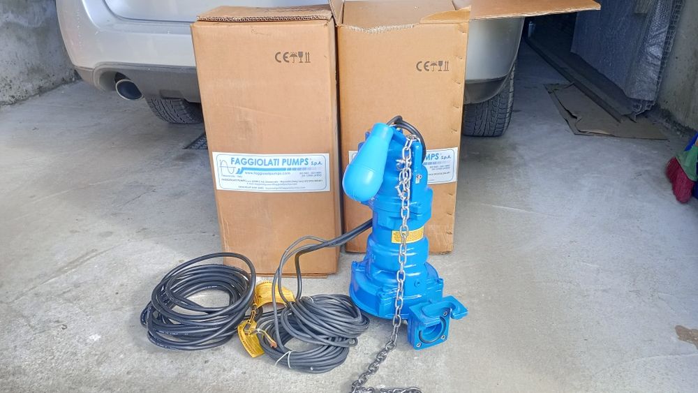 Потопяеми помпи за фекални води