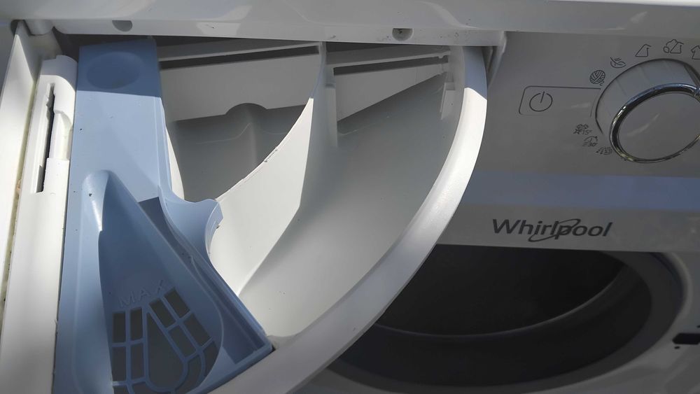 Пералня за вграждане whirlpool 7кг