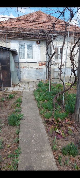 Piața Centrala,Casă cu teren 720mp.