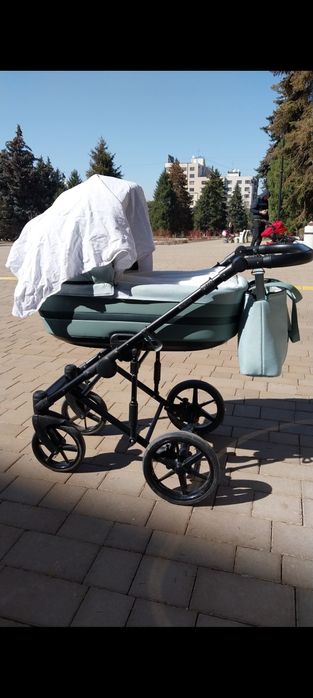 Коляска Adamex Remini