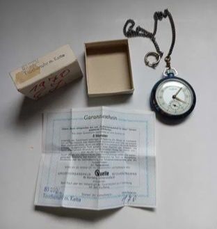 Ceas vechi Ruhla mecanic,de buzunar,anii 70,de colectie,păstrat ca Nou