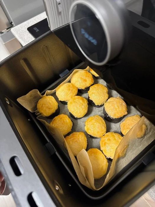 Смарт аэрогриль Xiaomi Mi Smart Air Fryer 6.5L 6.5L, отличное состояни