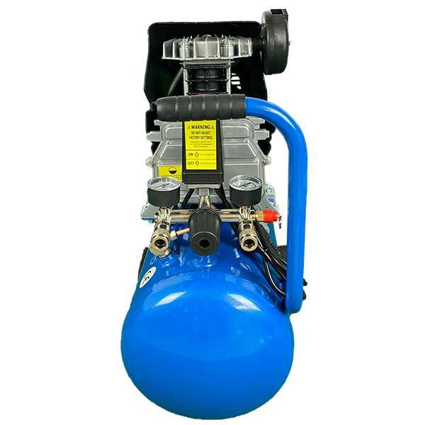 ТОП - Компресор за въздух 50 литра + сет от 5 части