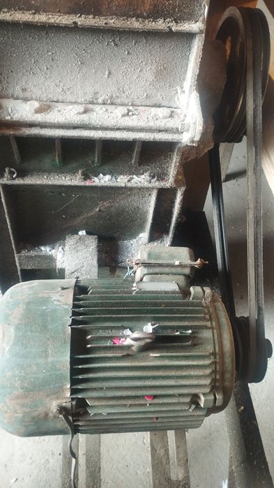 Дробилка для пластиковых изделий