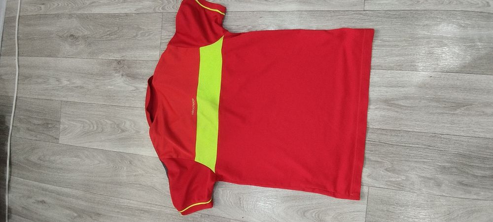 Продам футболку Adidas