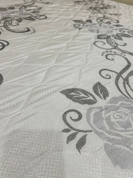 Прлдам кровать 140*190