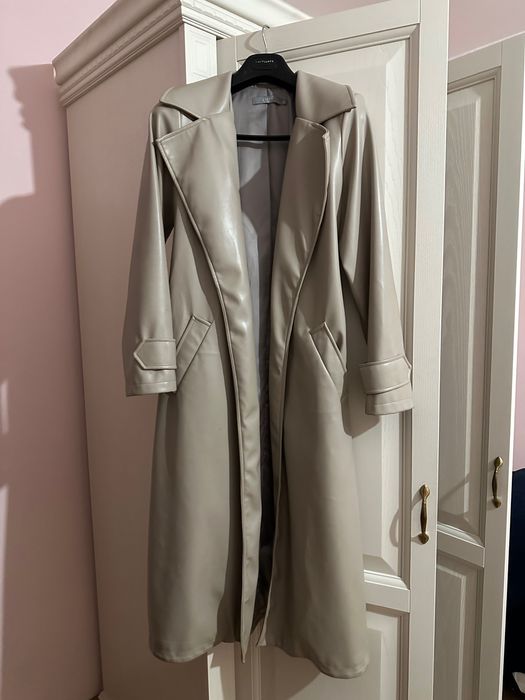 Плащ из эко кожи