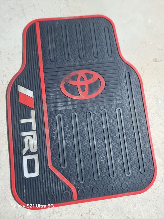 Полики авто, коврики авто