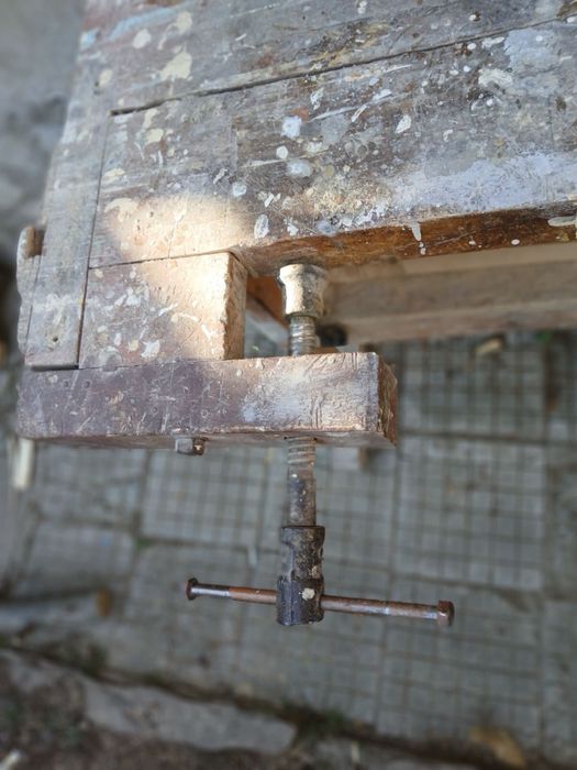 Дърводелски тезгях