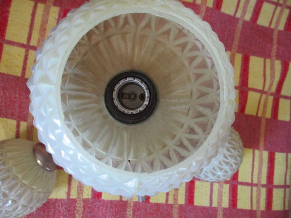 Полилеи, абажури, плафони и водонепроницаема лампа  винтидж   запазени