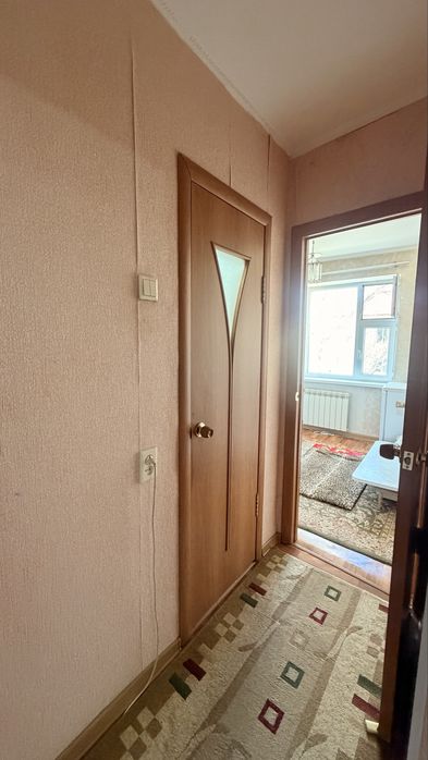 Продам 2 комнатную квартиру