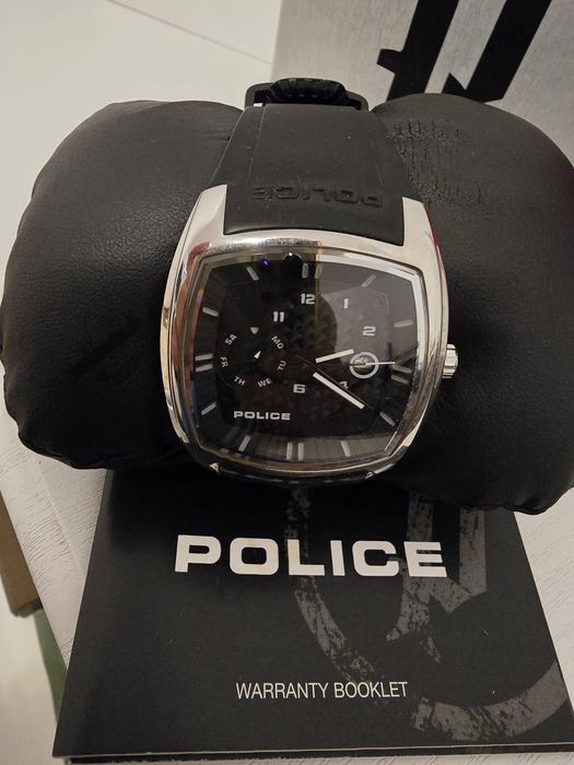 Vand ceas barbati police original