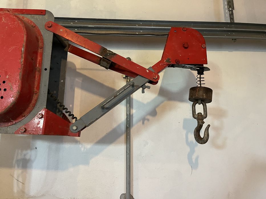 Scripete electric electroplan 300kg cu picior fixare