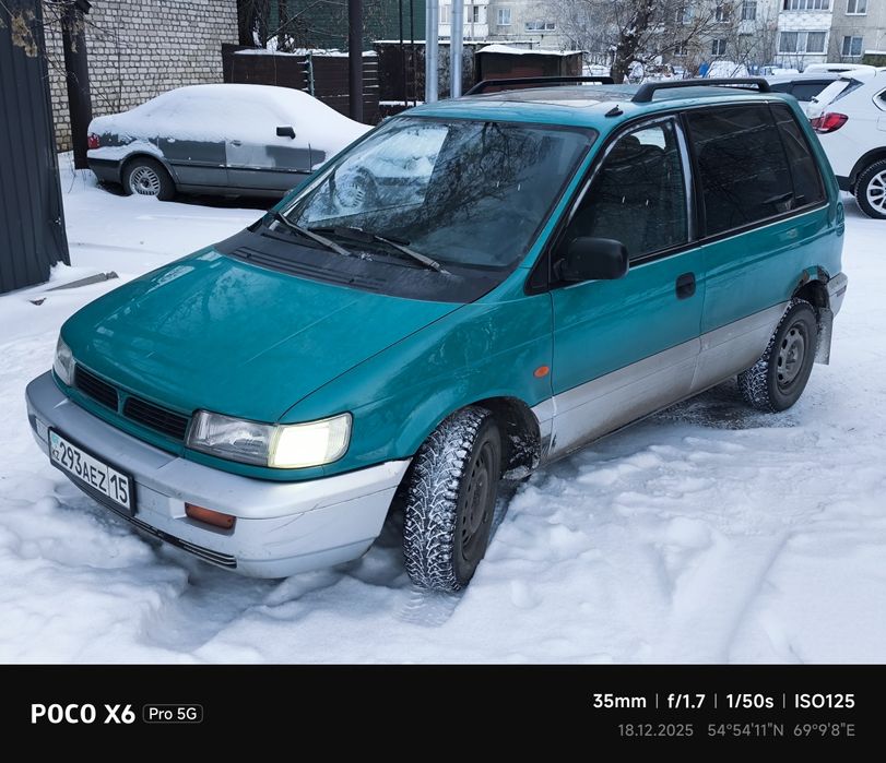 Продам mitsubishi space runner