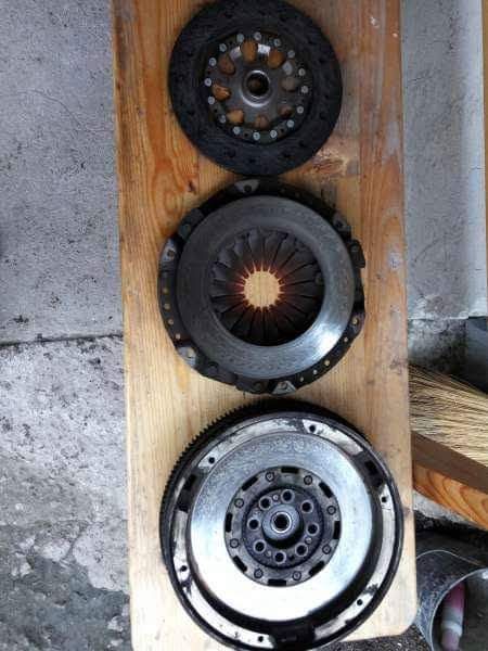 Части за мерцедес 124Е200,16 клапана, 1993г.