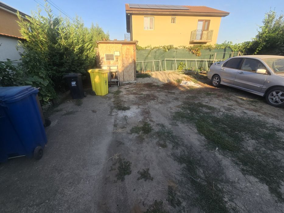 Vand teren 300 mp bariera valcii/ NU se poate face casa pe el