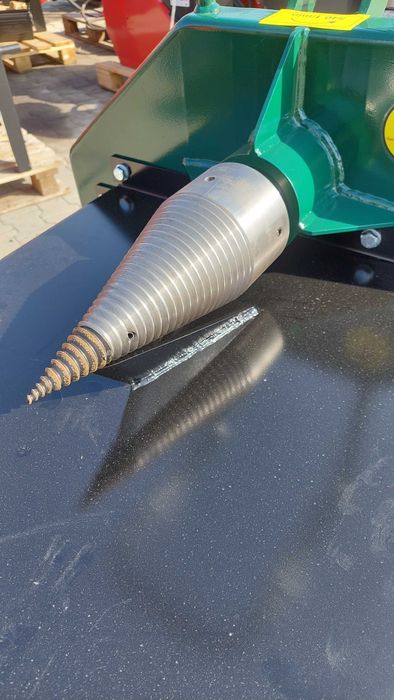 Despicator con la tractor