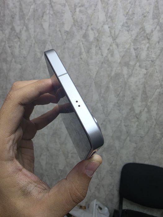 Galaxy s25+ Ideal.  12/256