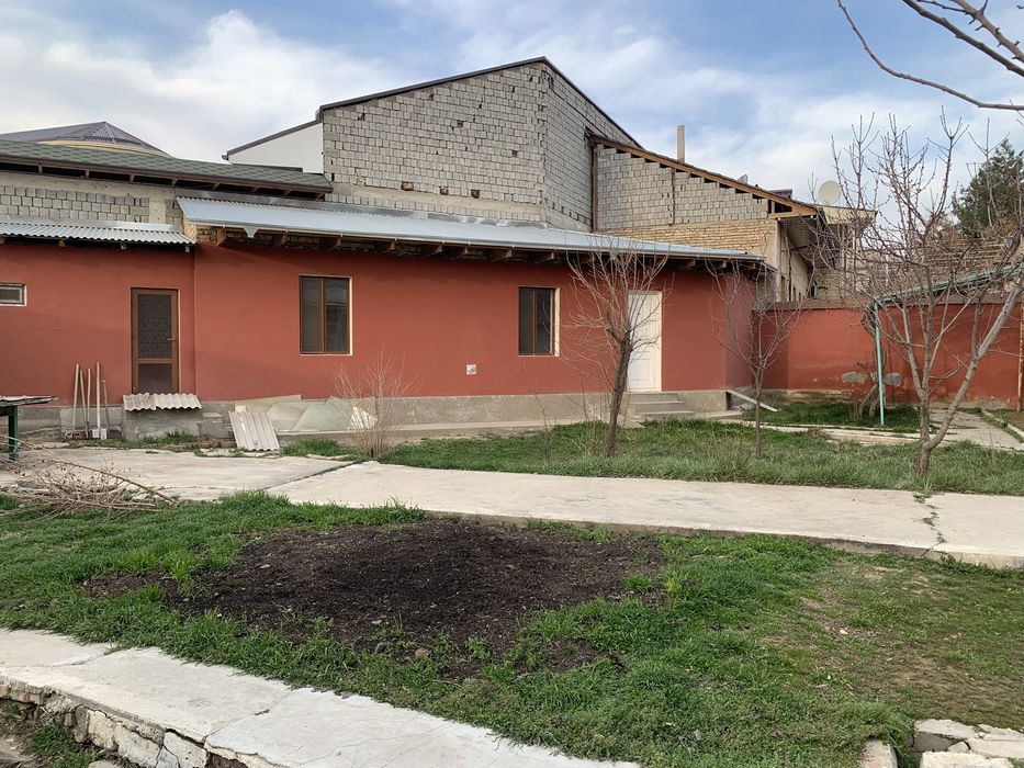 Срочно цена снижена. !!! Дом на Узбекистанской улице.