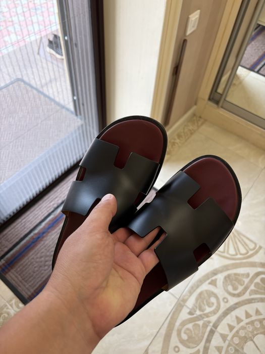 Продам шлепки Hermes