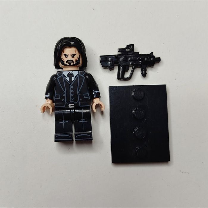 Лего минифигурка Джон Уик