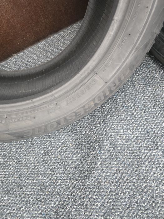 215 55 17 bridgestone m+s