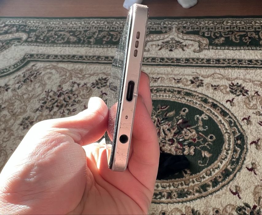 Продам oppo reno 7