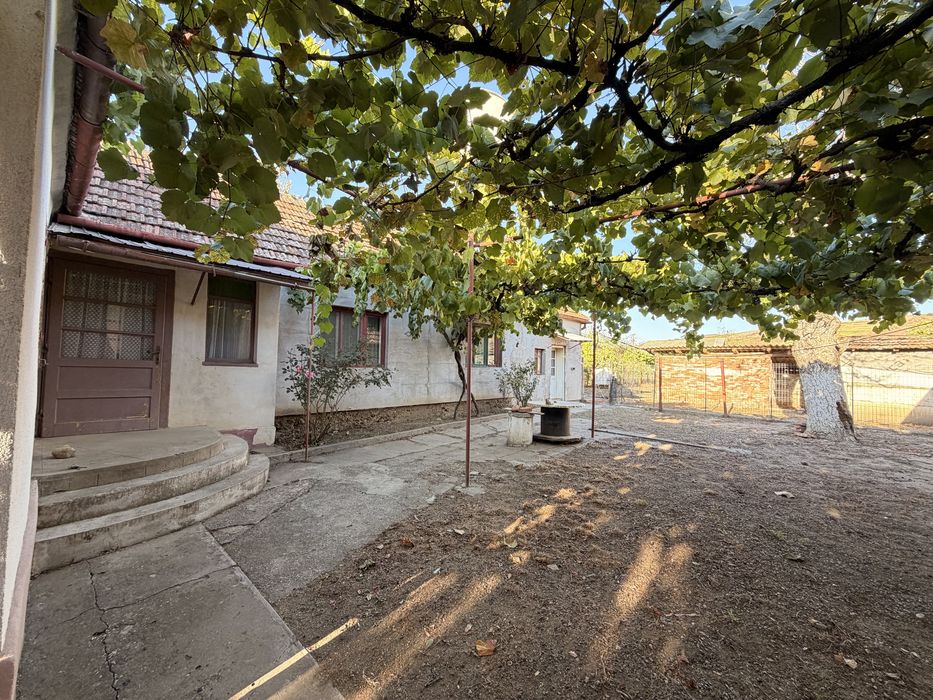 Casa de vanzare Păuliș