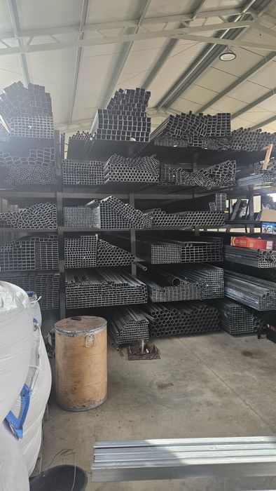 Tevi zincate rectangulare,rotunde ,patrate și negre doate dimensiunile